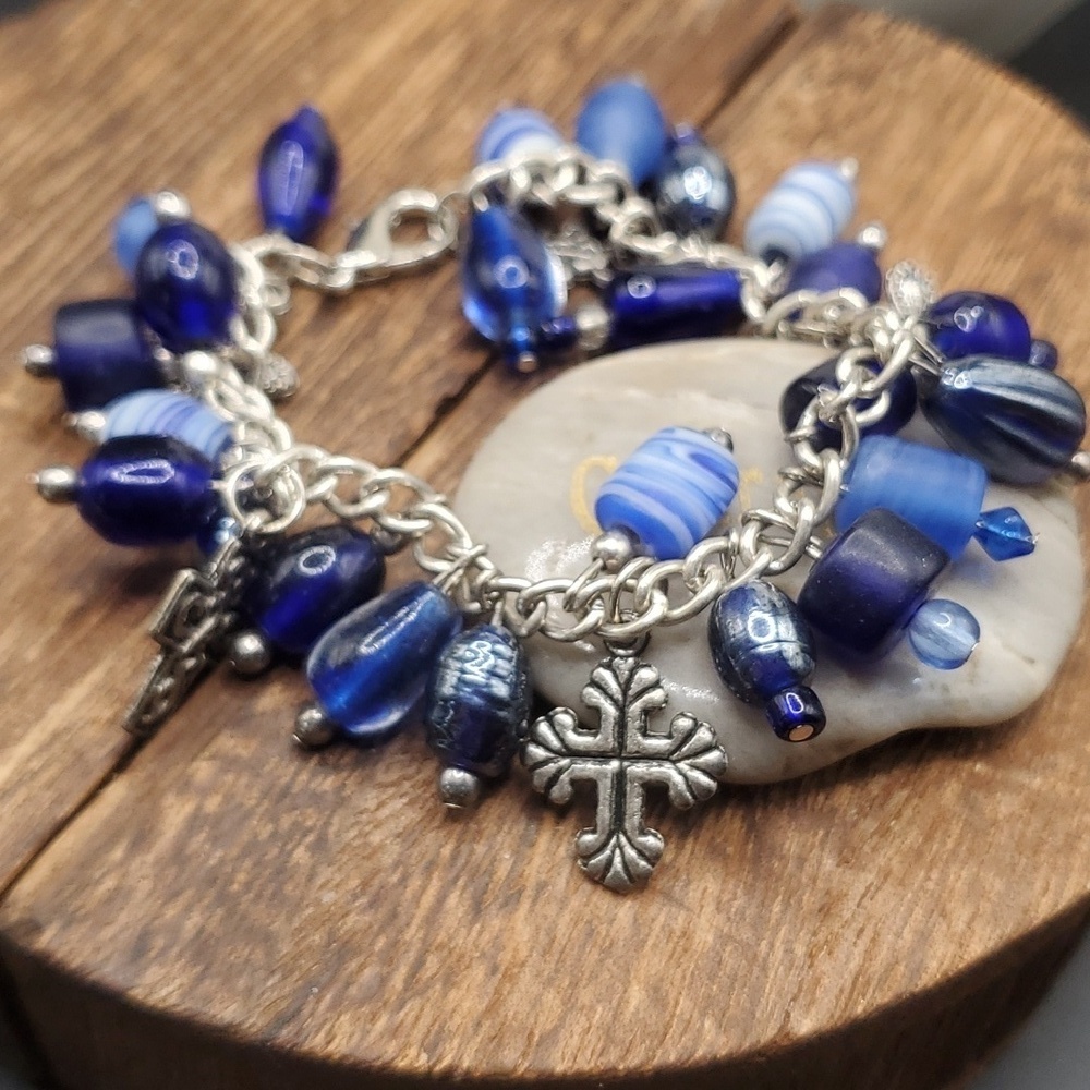 Blue Glass work‎ ornate dangle charm cross bracelet B2725